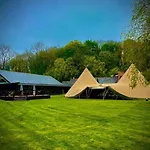 Freedom Lodge Great Ayton With Hot Tub And Onsite Bistro *