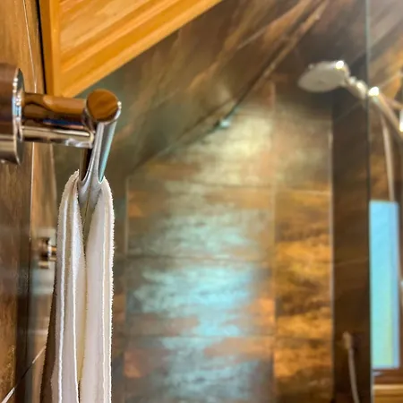 別荘 Freedom Lodge Great Ayton With Hot Tub And Onsite Bistro グレート・アイトン