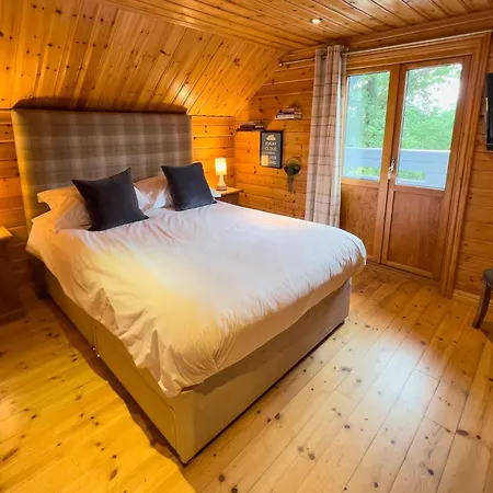 Ferienhaus Freedom Lodge Great Ayton With Hot Tub And Onsite Bistro Great Ayton