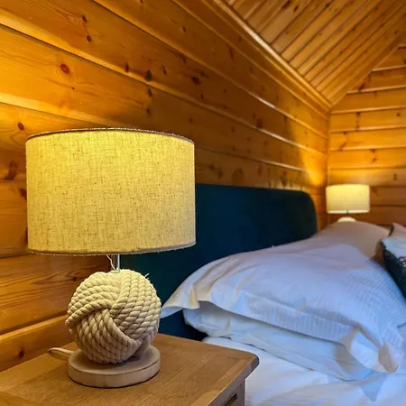 別荘 Freedom Lodge Great Ayton With Hot Tub And Onsite Bistro *